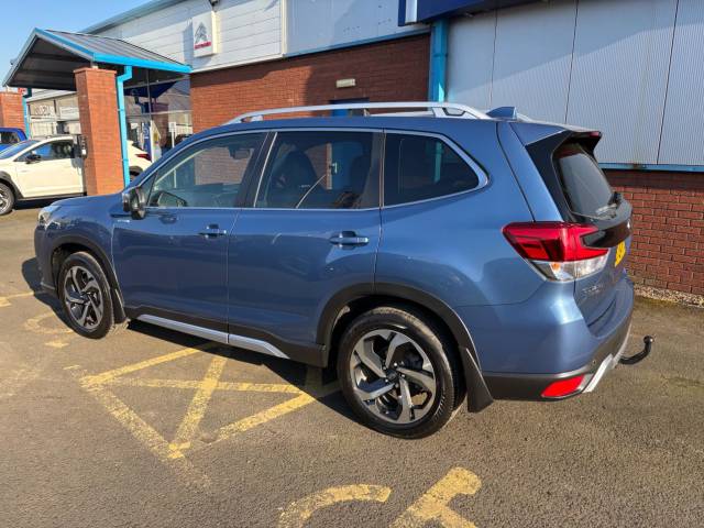 2024 Subaru Forester 2.0i e-Boxer XE Premium 5dr Lineartronic