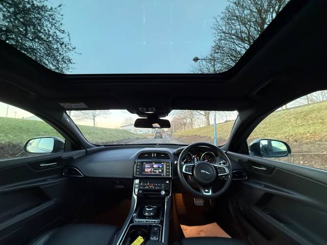 2017 Jaguar XE 3.0 [380] V6 Supercharged S 4dr Auto