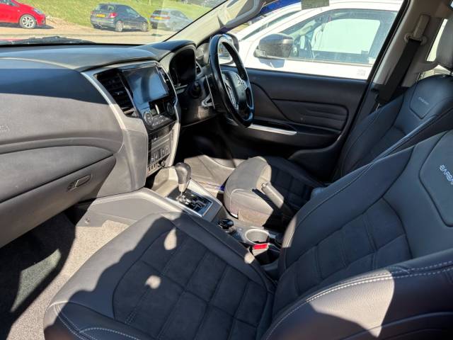 2020 Mitsubishi L200 2.3 Double Cab DI-D 150 Barbarian X 4WD Auto