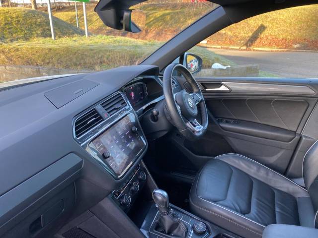 2020 Volkswagen Tiguan 2.0 TDi 150 4Motion R-Line Tech 5dr