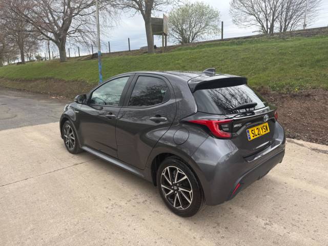 2021 Toyota Yaris 1.5 Hybrid Design 5dr CVT