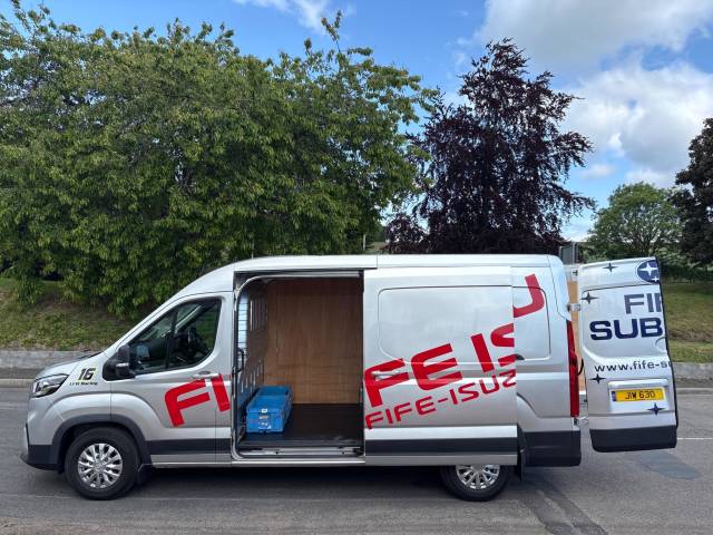 2022 Maxus Deliver 9 2.0 D20 150 Lux High Roof Van