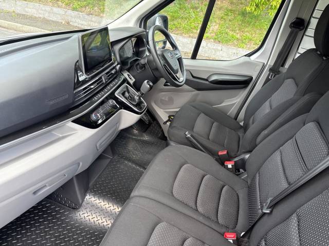 2022 Maxus Deliver 9 2.0 D20 150 Lux High Roof Van