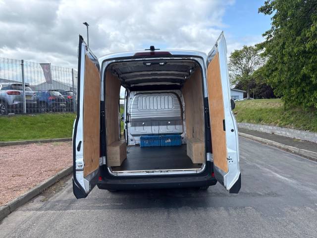 2022 Maxus Deliver 9 2.0 D20 150 Lux High Roof Van