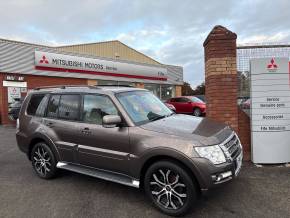 MITSUBISHI SHOGUN 2015 (15) at Fife Subaru Cupar