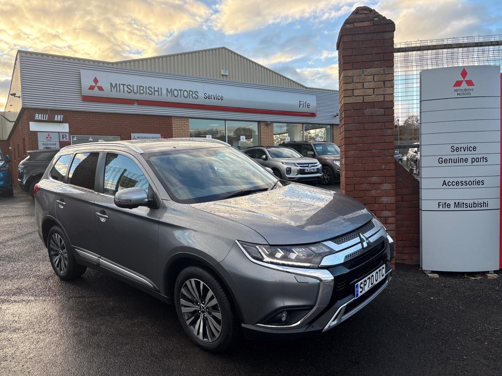 2020 Mitsubishi Outlander