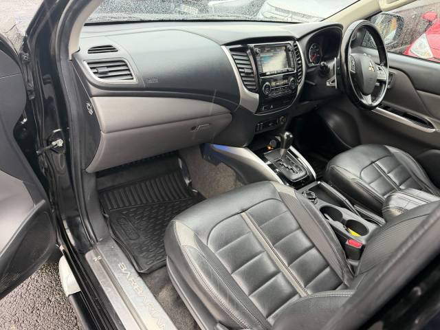 2015 Mitsubishi L200 2.4 Double Cab DI-D 178 Barbarian 4WD Auto