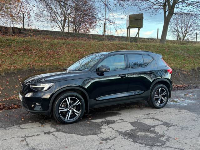 2023 Volvo XC40 2.0 B3 MHEV Plus DCT Auto Euro 6 (s/s) 5dr
