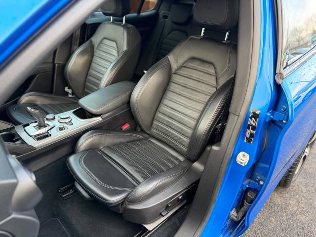 2022 Alfa Romeo Stelvio 2.0 Turbo 280 Veloce 5dr Auto