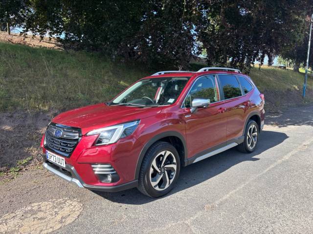 Subaru Forester 2.0i e-Boxer XE Premium 5dr Lineartronic Estate Petrol/Electric Hybrid RED
