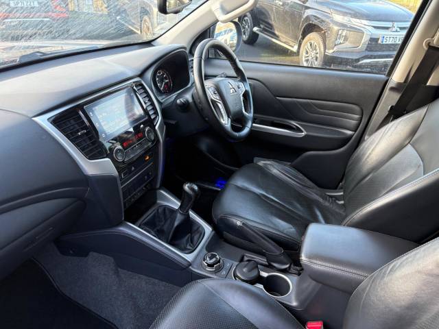 2020 Mitsubishi L200 2.3 Double Cab DI-D 150 Barbarian 4WD