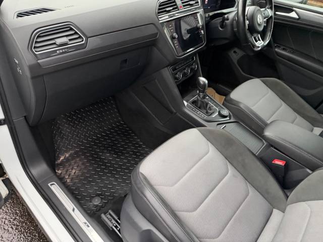 2019 Volkswagen Tiguan 2.0 TDi 150 4Motion R-Line Tech 5dr DSG