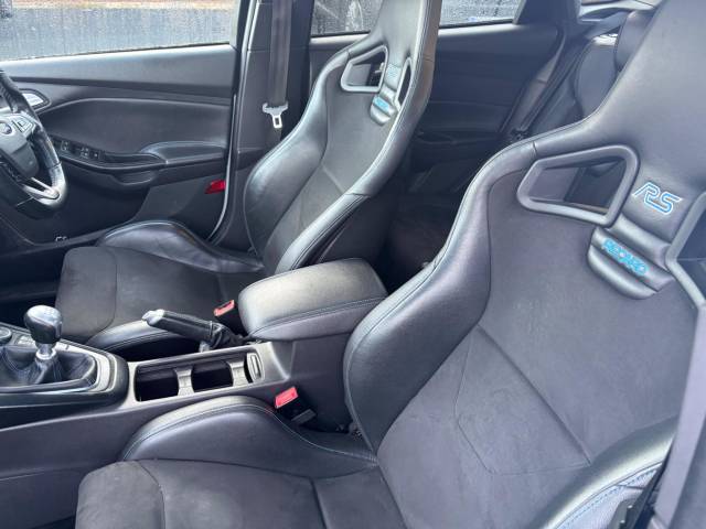 2017 Ford Focus 2.3 EcoBoost 5dr