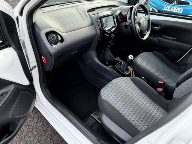 2021 Peugeot 108 1.0 72 Allure 5dr