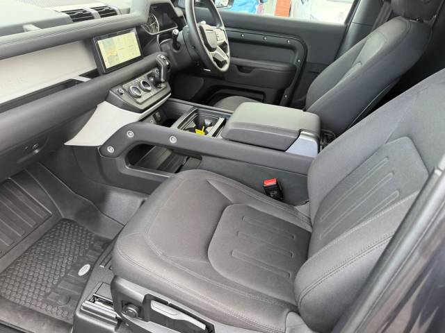 2021 Land Rover Defender 90 3.0 D200 Hard Top Auto