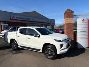 MITSUBISHI L200 at Fife Subaru Cupar