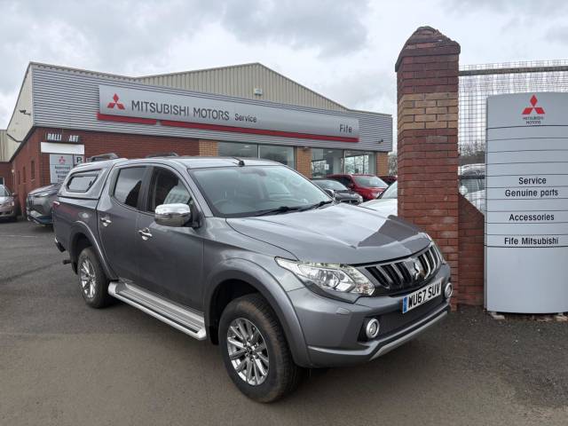 Mitsubishi L200 2.4 Double Cab DI-D 178 Barbarian 4WD Pick Up Diesel GREY