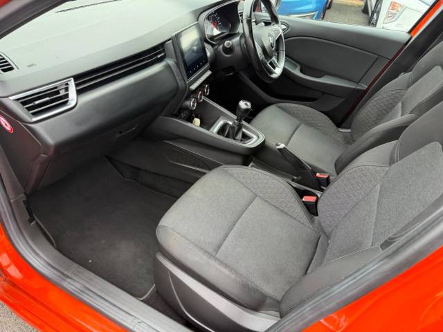 2020 Renault Clio 1.0 TCe 100 Iconic 5dr