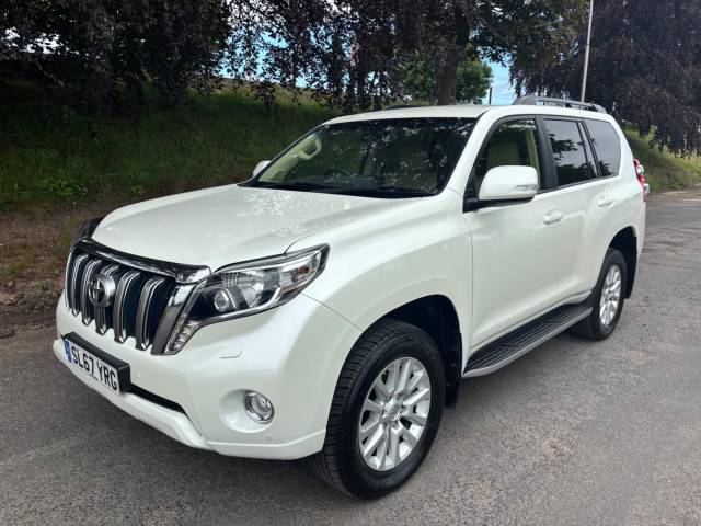 Toyota Land Cruiser 2.8 D-4D Icon 5dr Auto 7 Seats Estate Diesel WHITE