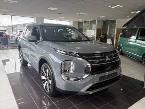 MITSUBISHI OUTLANDER at Fife Subaru Cupar