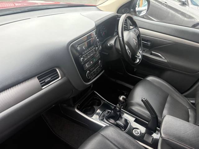 2017 Mitsubishi Outlander 2.2 DI-D 3 SUV 5dr Diesel Manual 4WD Euro 6 (s/s) (147 ps)