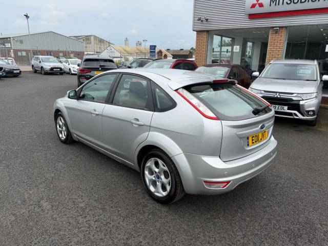 2011 Ford Focus 1.6 Sport Auto 5dr