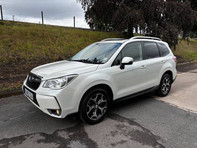 Subaru Forester 2.0 XT 5dr Lineartronic Estate Petrol WHITE