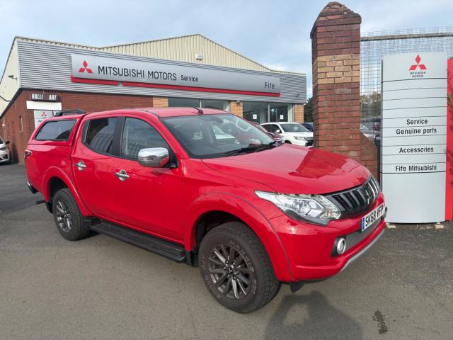 Mitsubishi L200 2.4 DI-D DC Barbarian 4WD Euro 6 4dr Pickup Diesel Red