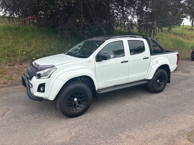 Isuzu D-max 1.9 Arctic Truck 35 Double Cab 4x4 Auto Pick Up Diesel WHITE