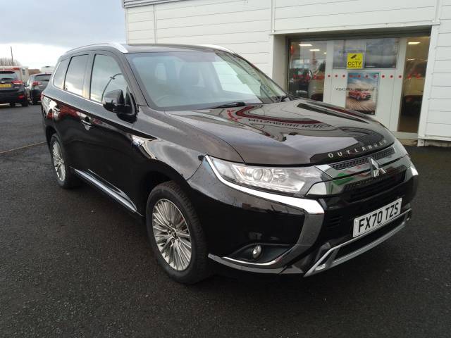 Mitsubishi Outlander 2.4h TwinMotor 13.8kWh Design CVT 4WD Euro 6 (s/s) 5dr SUV Petrol Plug-in Hybrid Black
