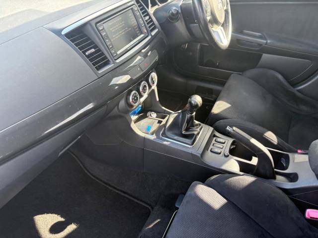 2008 Mitsubishi Lancer 2.0T EVO X GSR FQ-300 4WD Euro 4 4dr