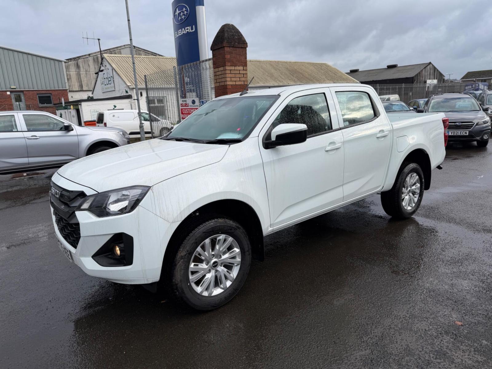 2025 Isuzu D-max