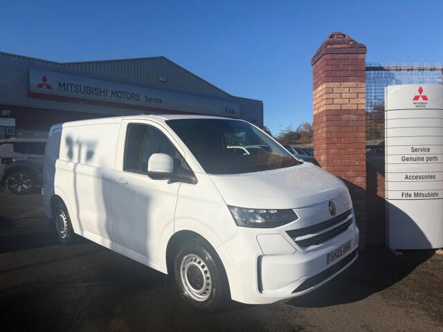 Volkswagen e-Transporter T32 65kWh Commerce Plus Auto RWD SWB 5dr Panel Van Electric White