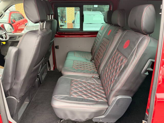2024 Volkswagen Transporter 2.0 TDI T30 Highline Kombi Double Cab 5dr Diesel Manual FWD SWB Euro 6 (s/s) (150 ps)